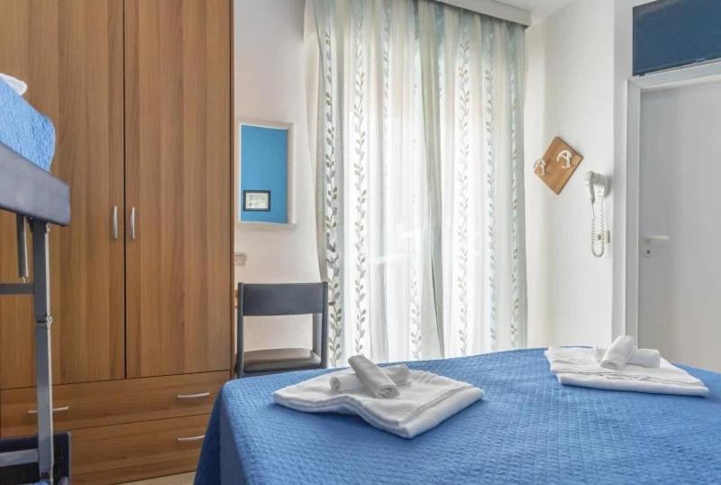 Hotel Rex Мисано Адриатико Екстериор снимка